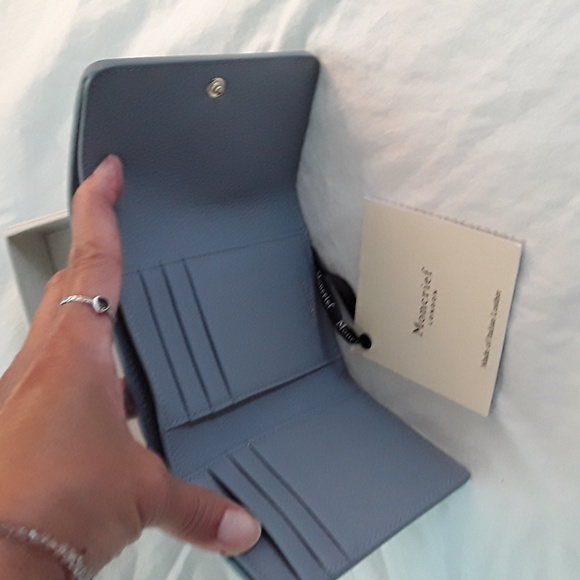 MONCRIEF London Trifold Wallet NWT - Picture 2 of 4